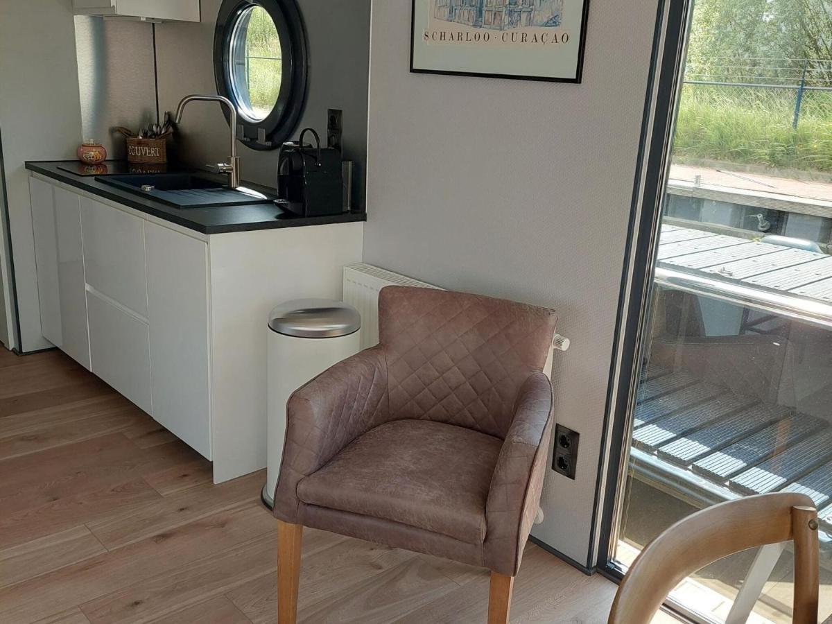 Luxury Houseboat In Volendam Marina Hotel Екстериор снимка